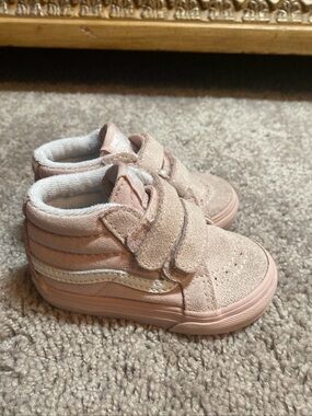 Vans Kids Light Pink High-Top Velcro Sneakers